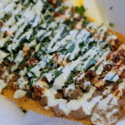 Miny's Mexican Restaurant - Campechano Huarache