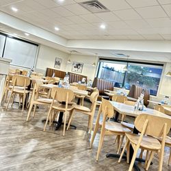 Village Inn