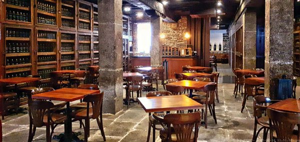 Blandy's Wine Lodge by null