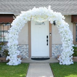 Elegant Bridal & Tuxedo