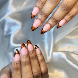 Sunflower Nails