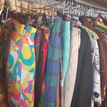 Paul's Vintage - Used, Vintage & Consignment Near Me - Ottawa, Ontario