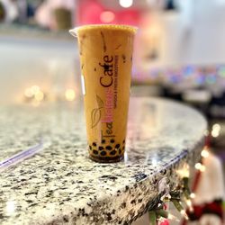 Tealicious Cafe - Thai Tea with Tapioca