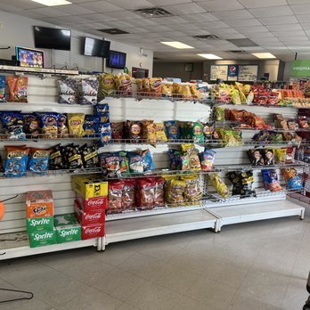 B&B Market #2 - ws a woman in a store - Convenience Stores Near Me - Hurt, Virginia B&B Market #2 - ws a woman in a store - Convenience Stores Near Me - Hurt, Virginia