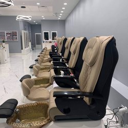 Pedi station
