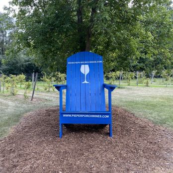 Pieper Porch Winery & Vineyard - Photo Op - Wine Tasting Room Near Me - Mukwonago, Wisconsin Pieper Porch Winery & Vineyard - Photo Op - Wine Tasting Room Near Me - Mukwonago, Wisconsin