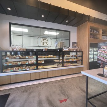 Paris Baguette - Coffee & Tea Near Me - Hackensack, New Jersey