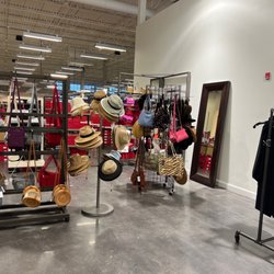 DSW Designer Shoe Warehouse - Swanky