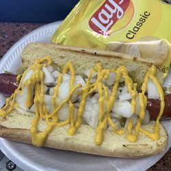 Jan's Grill & Chill - Polish Dog