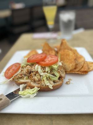 Hennessey's Tavern by null