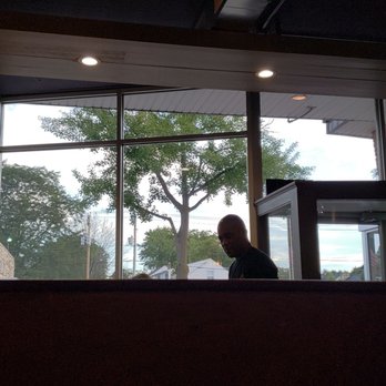 MidTown Grill - Large booths and big front windows. - American Near Me - Wauwatosa, Wisconsin MidTown Grill - Large booths and big front windows. - American Near Me - Wauwatosa, Wisconsin