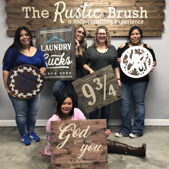 The Rustic Brush - The Woodlands - Paint & Sip Near Me - Conroe, Texas