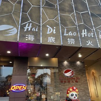 Haidilao Hotpot - Outside... going innn - Chinese Near Me - Arcadia, California