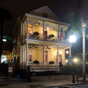 Old Charleston Walking Tours - Walking Tours Near Me - Charleston, South Carolina Old Charleston Walking Tours - Walking Tours Near Me - Charleston, South Carolina