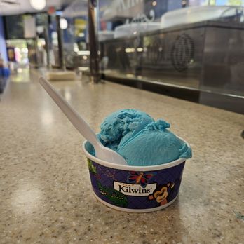 Kilwins Ice Cream - Chocolate - Fudge - Scoop of Blue Moon - Chocolatiers & Shops Near Me - Grand Rapids, Michigan