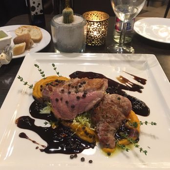 Como restaurant & cocktail bar - Succulent duck - Mediterranean Near Me - Prague, Puerto Rico Como restaurant & cocktail bar - Succulent duck - Mediterranean Near Me - Prague, Puerto Rico