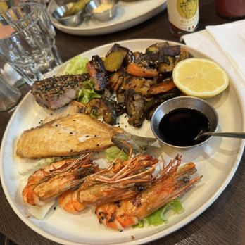 Le P'tit Wagram - Seafood - Brasseries Near Me - Paris, 75