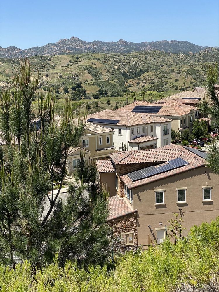 Slide of American Array Solar and Roofing
