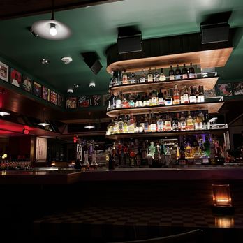 Diner Ross Steakhouse - Bar area ~ they'll happily make you whatever you want. - Cocktail Bars Near Me - Las Vegas, Nevada Diner Ross Steakhouse - Bar area ~ they'll happily make you whatever you want. - Cocktail Bars Near Me - Las Vegas, Nevada