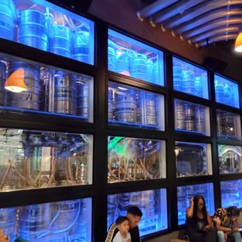 Yard House - Bars Near Me - East Rutherford, New Jersey Yard House - Bars Near Me - East Rutherford, New Jersey