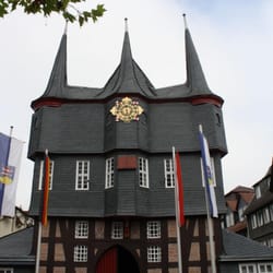 Rathaus - Rathaus mit Eingang zur Markthalle