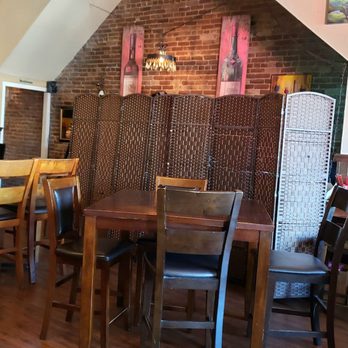 Bohemian Bar & Bistro - Interior. - New American Near Me - Grants Pass, Oregon Bohemian Bar & Bistro - Interior. - New American Near Me - Grants Pass, Oregon