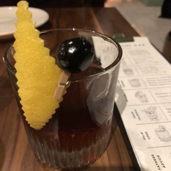 Blossom Bar - Palm Viper - Cocktail Bars Near Me - Brookline, Massachusetts
