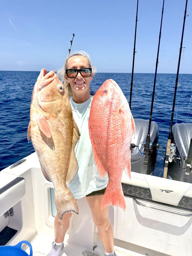 Knot Addicted Fishing Charters Logo