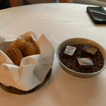 Petrus - French Near Me - London, XGL
