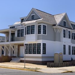 Mallett Construction - Cedar Shake 18" Perfections
Canadian Western Red
Stone Harbor, NJ
