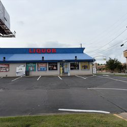 Saluté Wine & Spirits