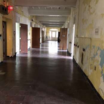 Trans-Allegheny Lunatic Asylum - Patient ward - Landmarks & Historical Buildings Near Me - Weston, West Virginia Trans-Allegheny Lunatic Asylum - Patient ward - Landmarks & Historical Buildings Near Me - Weston, West Virginia