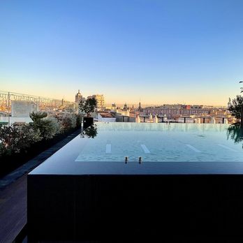 Thompson Madrid - Rooftop Pool (L8) - Hotels Near Me - Madrid, M