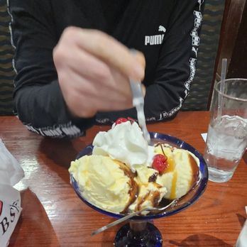 Red Lobster - Complimentary dessert - Seafood Near Me - Las Vegas, Nevada Red Lobster - Complimentary dessert - Seafood Near Me - Las Vegas, Nevada