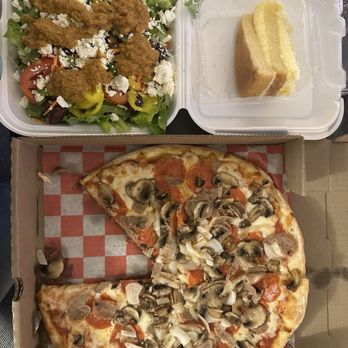 Elizabeth's Pizza - IPizza, Greek Salad, and Lemoncello Cake - Italian Near Me - Greensboro, North Carolina Elizabeth's Pizza - IPizza, Greek Salad, and Lemoncello Cake - Italian Near Me - Greensboro, North Carolina
