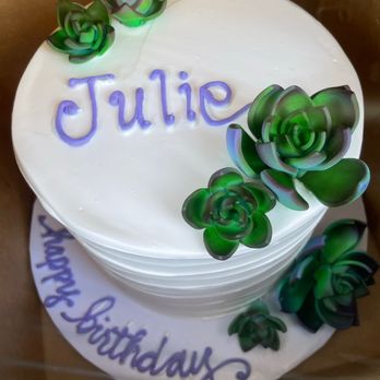 Minia's Bake Shop - One layer cake, succulents made of gum paste - Bakeries Near Me - Newark, California Minia's Bake Shop - One layer cake, succulents made of gum paste - Bakeries Near Me - Newark, California