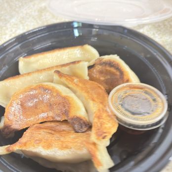 Ramen Ya - Regular Gyoza - Ramen Near Me - Kahului, Hawaii Ramen Ya - Regular Gyoza - Ramen Near Me - Kahului, Hawaii