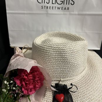 Citylights Streetwear - Women's Clothing Near Me - Long Beach, California Citylights Streetwear - Women's Clothing Near Me - Long Beach, California
