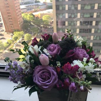 Flowers For Dreams - She was very happy with the presentation. She was truly moved by their beauty. Thank you FFD - Florists Near Me - Chicago, Illinois