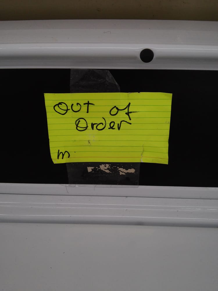 HANNAH’S LAUNDROMAT 3901 W Arkansas Ln, Arlington, Texas Laundromat