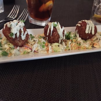 Daddy O - cornbread crusted crab cakes - New American Near Me - Brant Beach, New Jersey