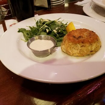 Shaw's Crab House - Maryland style crab cake - Seafood Near Me - Chicago, Illinois Shaw's Crab House - Maryland style crab cake - Seafood Near Me - Chicago, Illinois