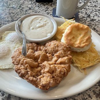 Jakes Burgers and Beer - Kickin' Chicken Fried Steak. - Bars Near Me - Mansfield, Texas