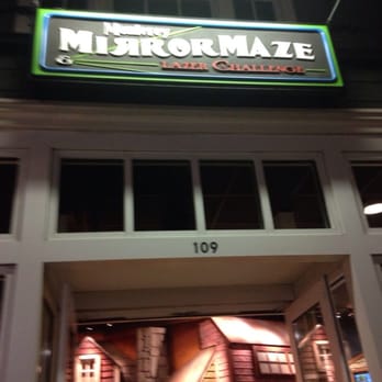 Monterey Mirror Maze - Amusement Parks Near Me - Monterey, California