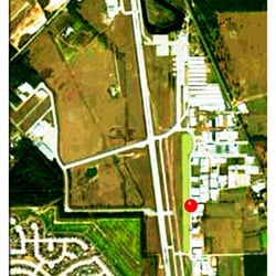 Gill Aviation David Wayne Hooks Airport - Practiced radio work and towered controlled landings today at Hooks...