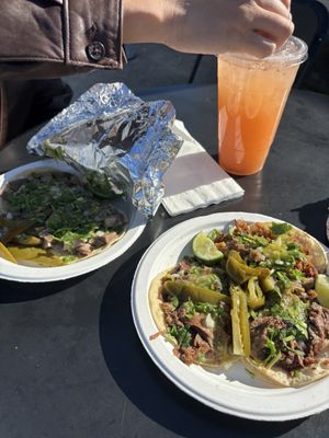 El Gallo Giro Food Truck by null