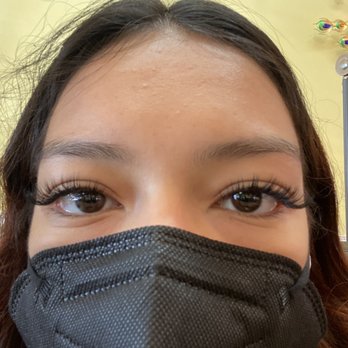 Alyssa's Eyelash - Classic set - cat eye - Nail Salons Near Me - Montclair, California