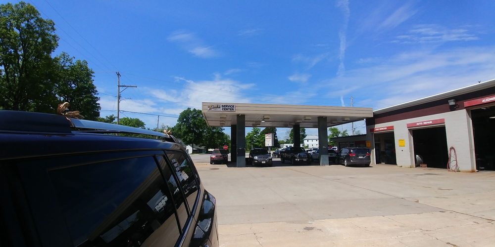 TIM’S SERVICE CENTER Updated September 2024 15 E Springfield Rd
