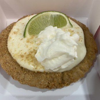 Crumbl - Glendora - Key lime pie - Bakeries Near Me - Glendora, California