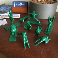 Yoga7even - Even the combat soldiers like yoga here.
